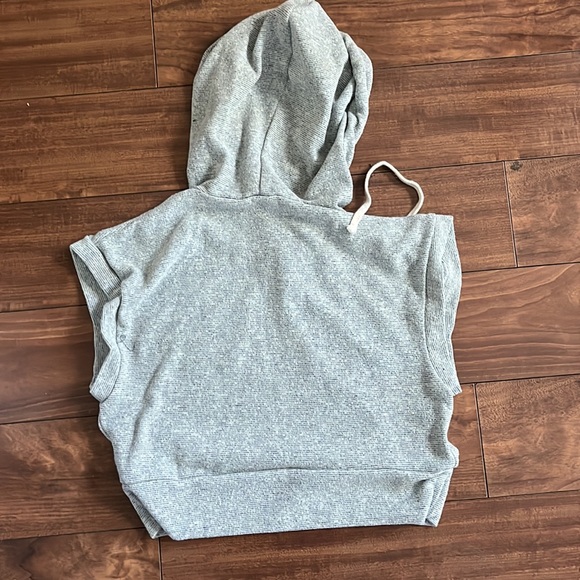 Gray Riot Babe tops - Picture 4 of 4